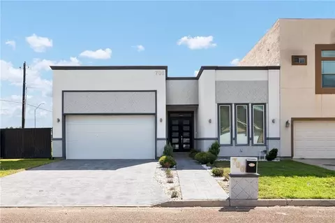 700 Lago Ct, Mission, TX 78572