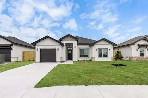416 Leon Ave, Elsa, TX 78543