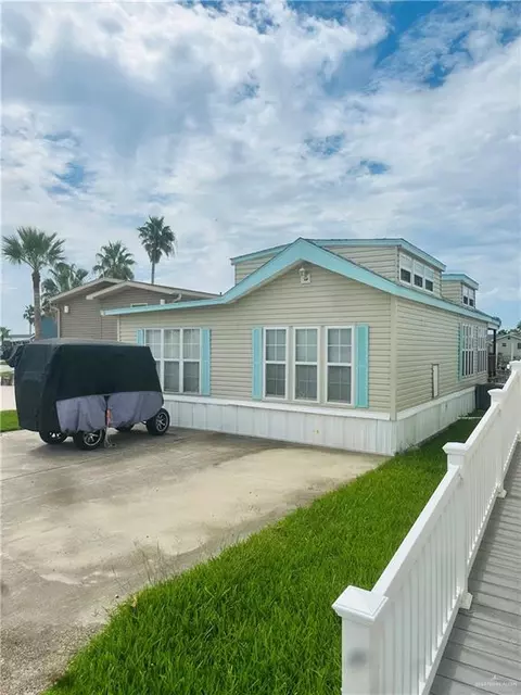 223 Conch Dr, Port Isabel, TX 78578
