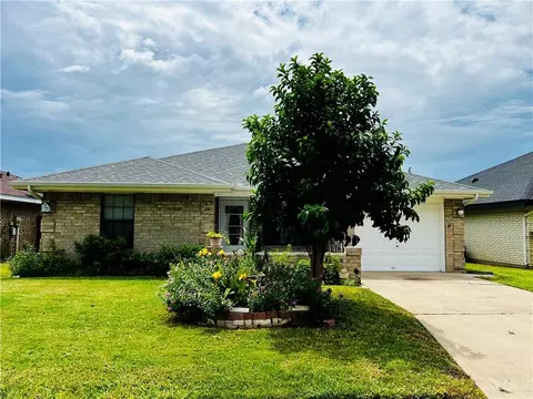 2305 Viola St, Mission, TX 78574