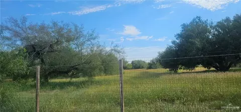 566 Palma Vista Dr, Palmview, TX 78572