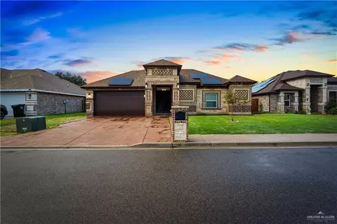 618 W 17th St, Weslaco, TX 78596