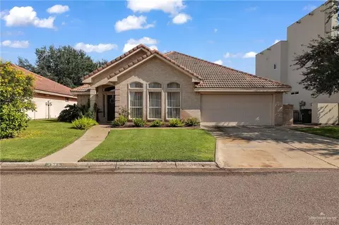 2213 Colorado St, Mission, TX 78572