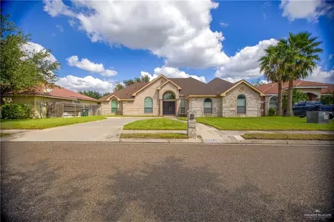 805 Las Brisas Dr, Mission, TX 78574