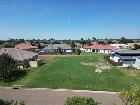 1124 Bella Vista Ave, Weslaco, TX 78596