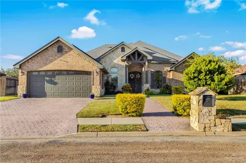 416 Los Palomos St, Weslaco, TX 78596