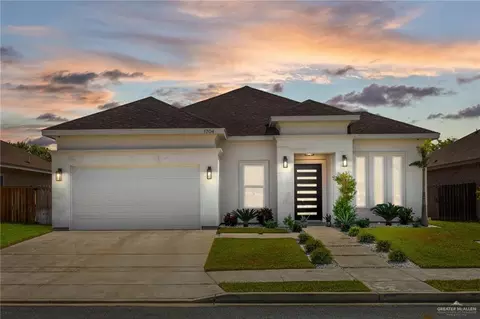 1704 Summerland Ln, Edinburg, TX 78541