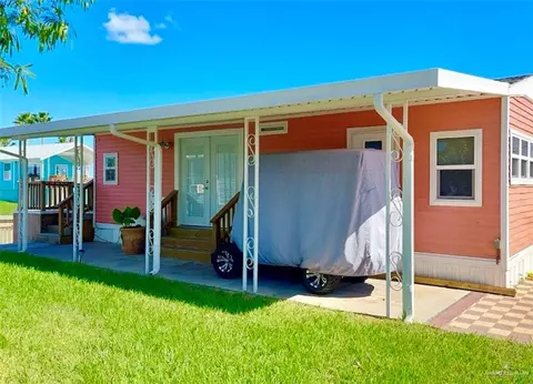 786 E Oyster Dr #786, Port Isabel, TX 78578