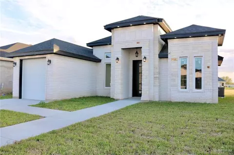 614 Moon Beam St, Rio Grande City, TX 78582