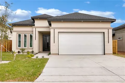3104 N Alyna Ave, Edinburg, TX 78541