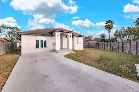 8208 Locker Ave, Edinburg, TX 78542