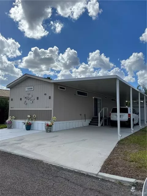 2832 Mesa Verde Dr, Weslaco, TX 78596