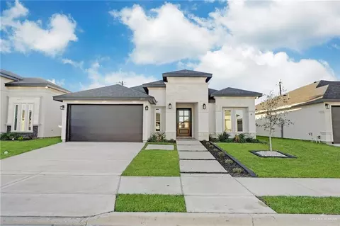 3713 S Peak Rd, Edinburg, TX 78542