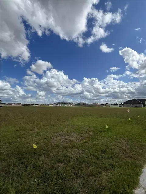 5512 Brick Ln, Weslaco, TX 78599