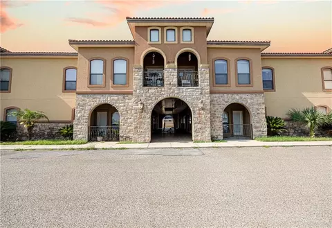 2805 Mimosa St #9, Mission, TX 78574