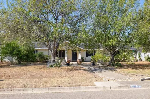 2921 Garza St, Edinburg, TX 78539