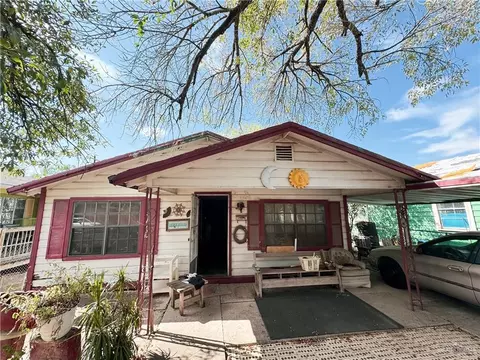 221 S Colorado Ave, Mercedes, TX 78570