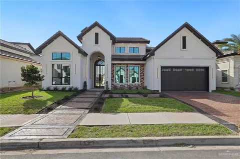 1615 S Ongar Ln, Edinburg, TX 78539