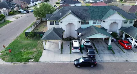 2620 Charleston Ln, Pharr, TX 78577