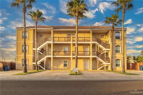 110 E Harbor St #6, South Padre Island, TX 78597