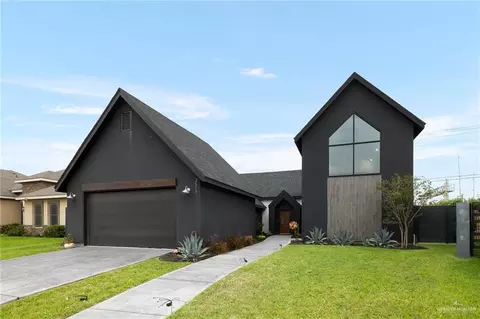 2516 Colvin Ave, Edinburg, TX 78539