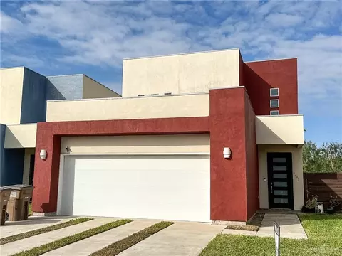 5241 Shalom Dr, Edinburg, TX 78539