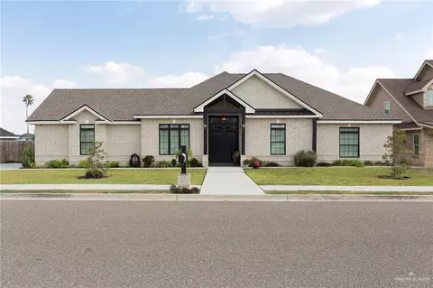 501 Palm Shores Dr, La Joya, TX 78560