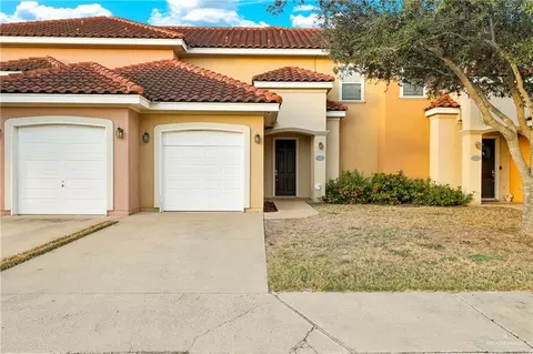 3455 Midtown Cir, Edinburg, TX 78539