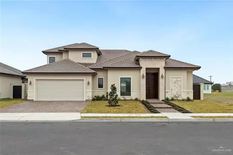 1812 S Queen St, Edinburg, TX 78539