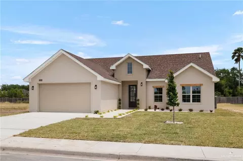 728 Saint Vincent Dr, Alamo, TX 78516