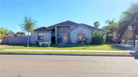 218 E Gomez Dr, San Juan, TX 78589