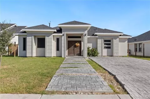 814 Blue Quail St, Alamo, TX 78516