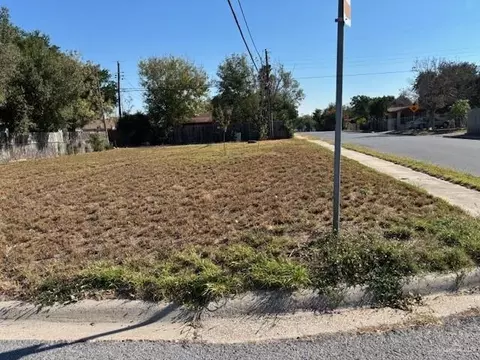1300 N 22nd St, Mcallen, TX 78501