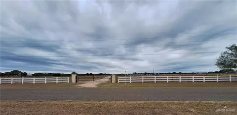 19903 E Los Venados Dr, Edinburg, TX 78542