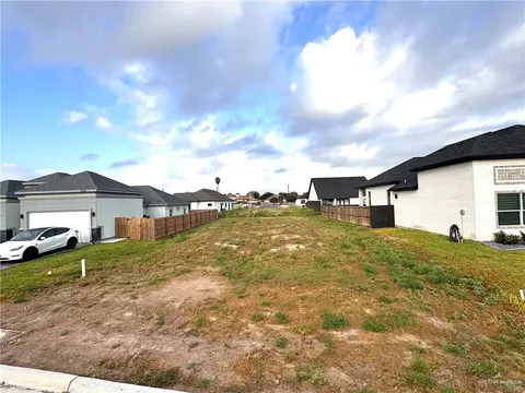 5213 N 42nd St, Mcallen, TX 78504