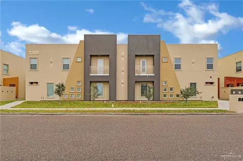 1209 E Camellia Ave #4, Mcallen, TX 78501