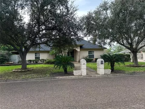 808 Palm Ave, La Feria, TX 78559