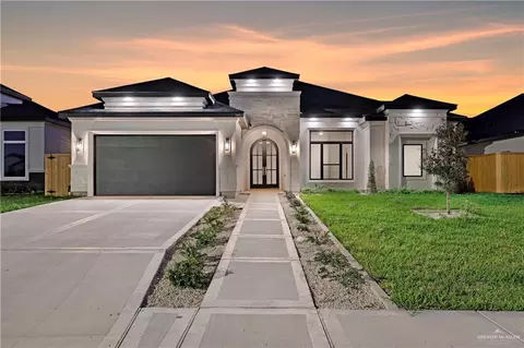 1814 E 28th St, Mission, TX 78574