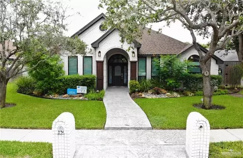 324 Thunderbird Ave N, Mcallen, TX 78504
