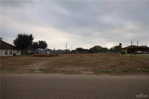 501 Gardenia St, Sullivan City, TX 78595