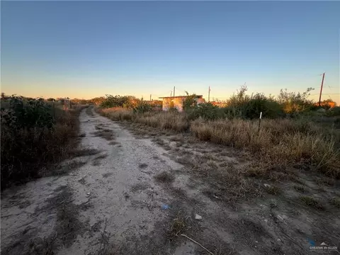 00 Pino St, Penitas, TX 78576