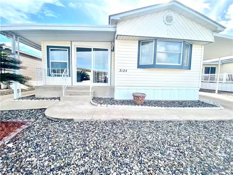 3124 Palmetto Dr, Weslaco, TX 78596