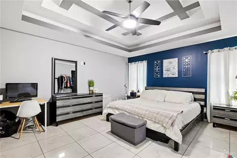 Bedroom - 507 Crystal Dr, Pharr, TX 78577 photo 3 of 3