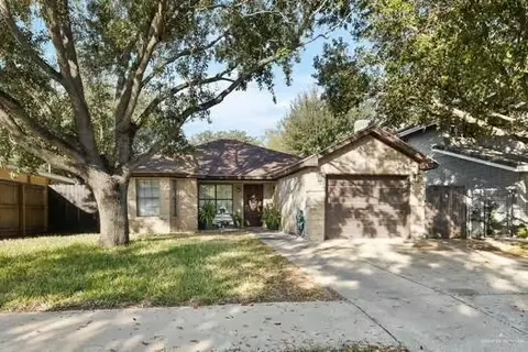 2208 S 31st St, Mcallen, TX 78503