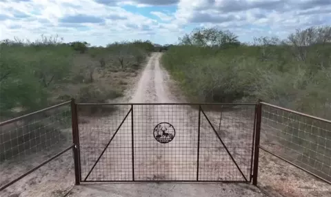 69 Energy Rd, San Isidro, TX 78588