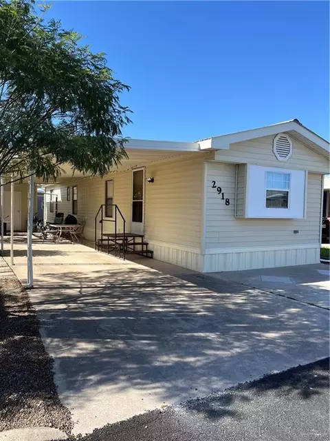 2918 Mesa Verde Dr, Weslaco, TX 78596