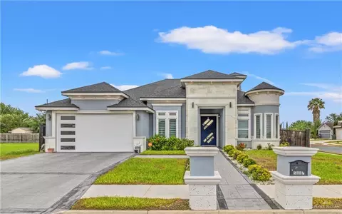 5002 Sebastian Dr, San Juan, TX 78589