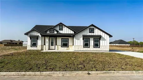 2508 Stone Oak Dr, Weslaco, TX 78599