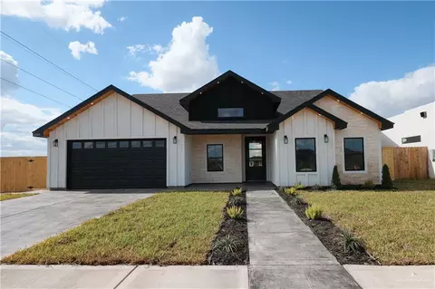 6949 Diamond Cove Dr, Brownsville, TX 78526