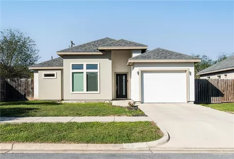 9738 Hawk Dr W, Harlingen, TX 78552